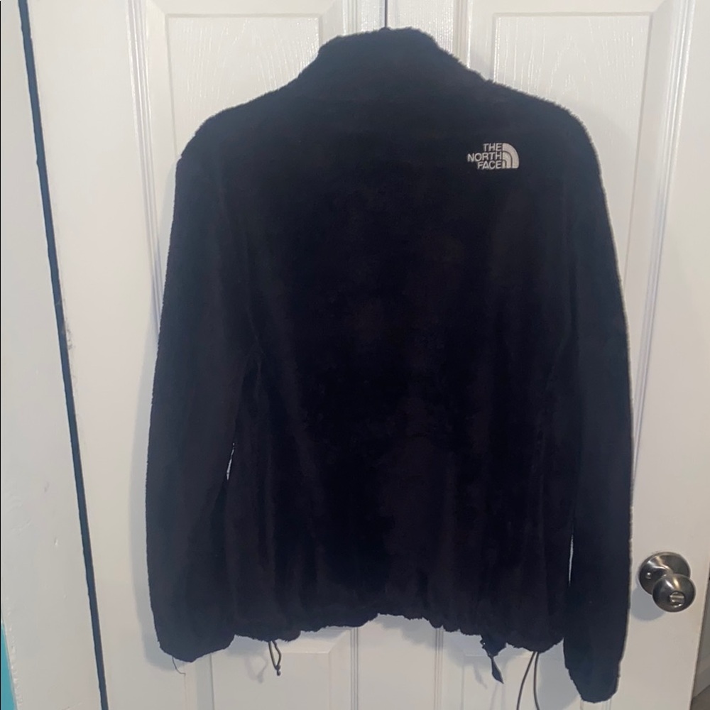 The North Face Black Teddy Fleece Jacket - Picture 6 of 6